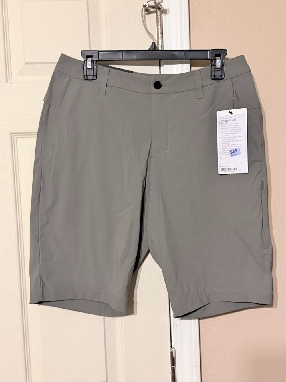 lululemon athletica Men's Light Gray Flat-Front Performance Shorts